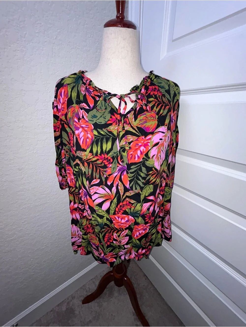 Terra & Sky Tropical Floral Print Peasant Blouse Shirt Top